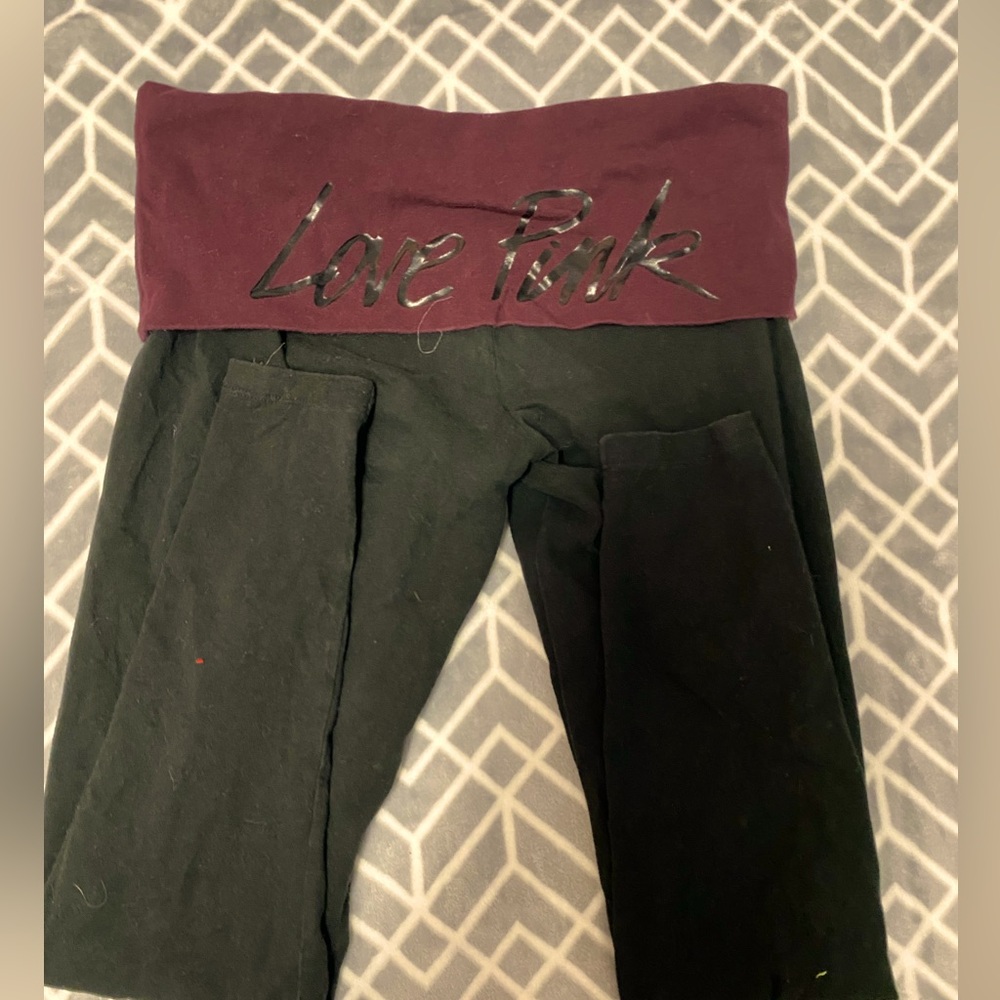 PINK yoga leggings size M